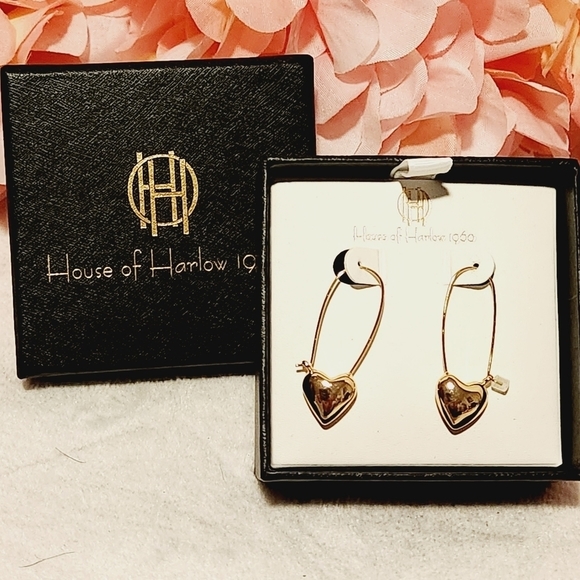 House of Harlow 1960 Gold Heart Safety Pin Earrings. - Picture 1 of 7